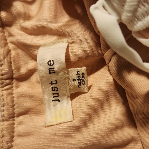 Beautiful white dress Brand Just Me - Picture 4 of 5